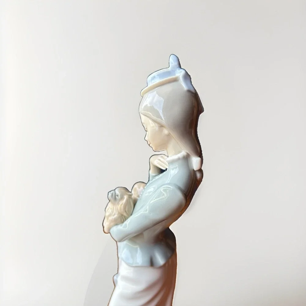 Lladro Traveling Companions 6753 Porcelain Figurine Lady Dog Parasol Vintage 70s